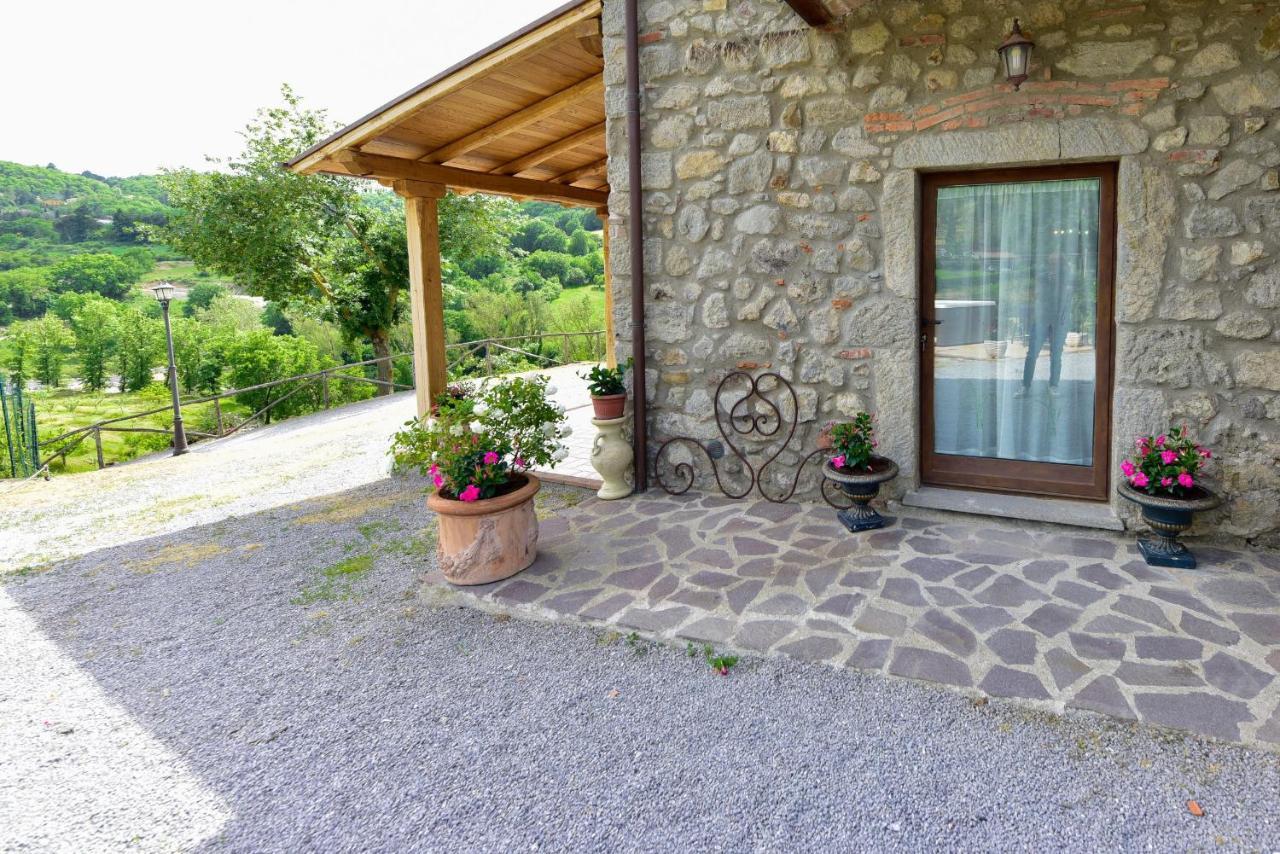 Agriturismo Castello Delle Fornaci - Private Jacuzzi Арчидоссо Экстерьер фото