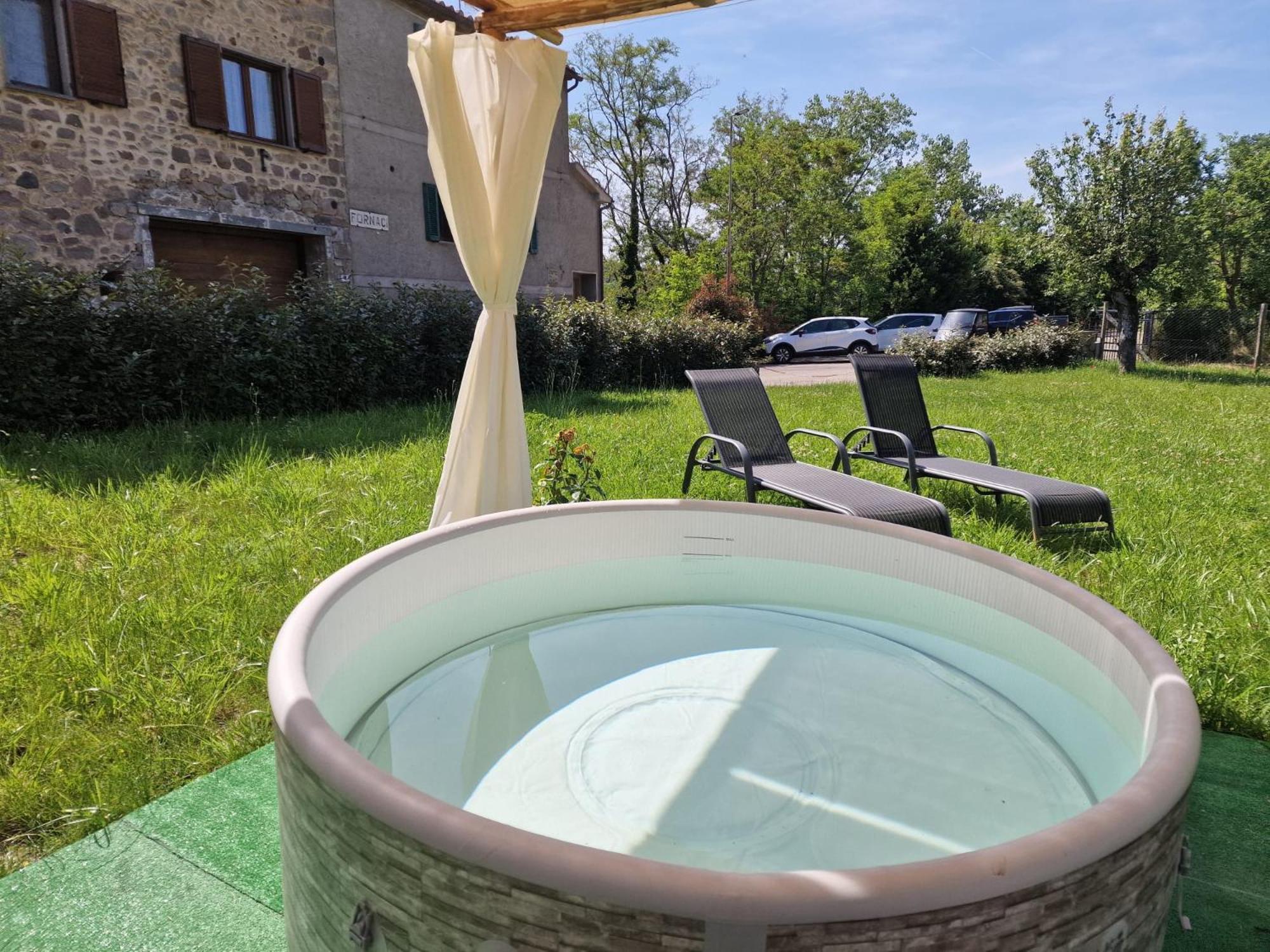 Agriturismo Castello Delle Fornaci - Private Jacuzzi Арчидоссо Экстерьер фото