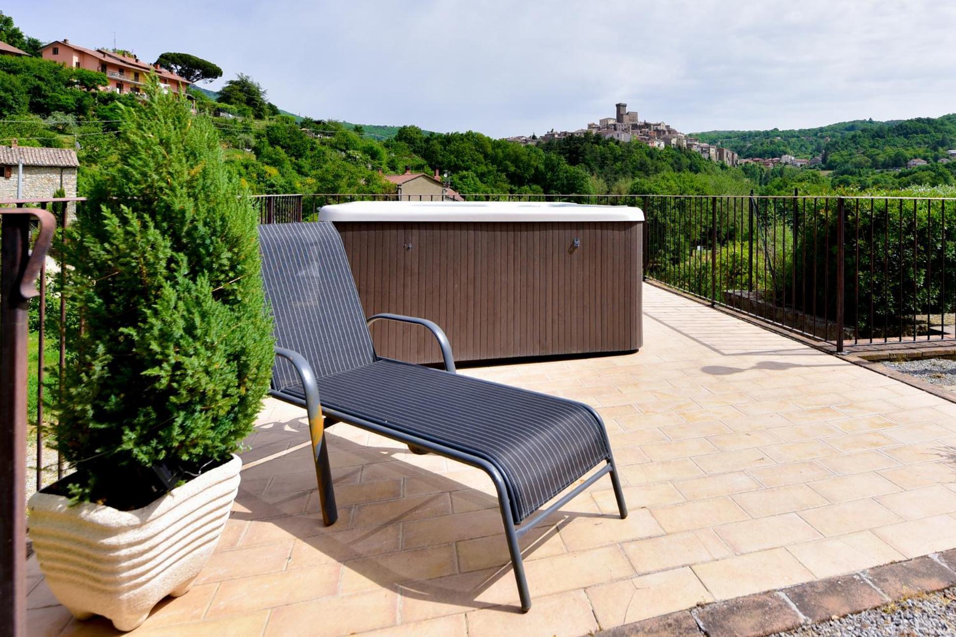 Agriturismo Castello Delle Fornaci - Private Jacuzzi Арчидоссо Экстерьер фото